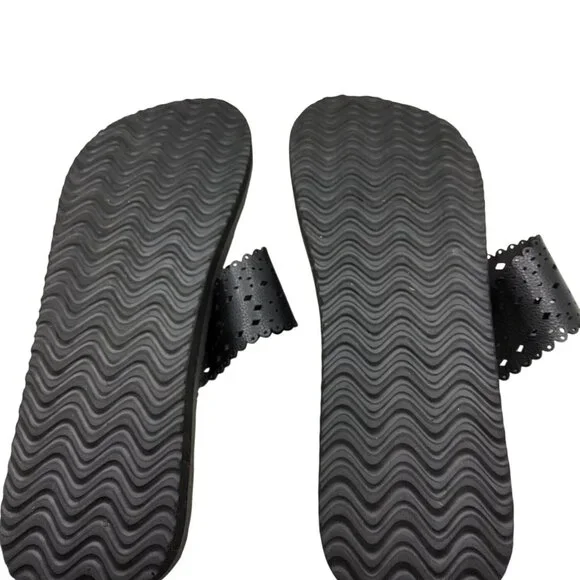 Womens Savvy Reed Flat Slip On Black Thong Sandals - Picture 6 of 6
